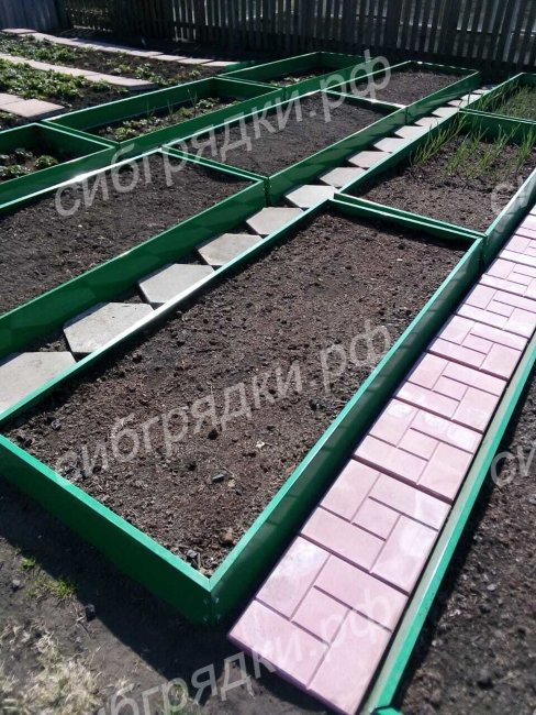 Грядки с двусторонним покрытием 15 см в Санкт-Петербурге